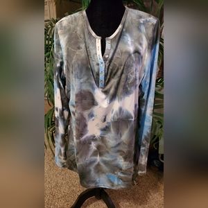 Misfay, blue/green tye-dye, long sleeve blouse. Mid